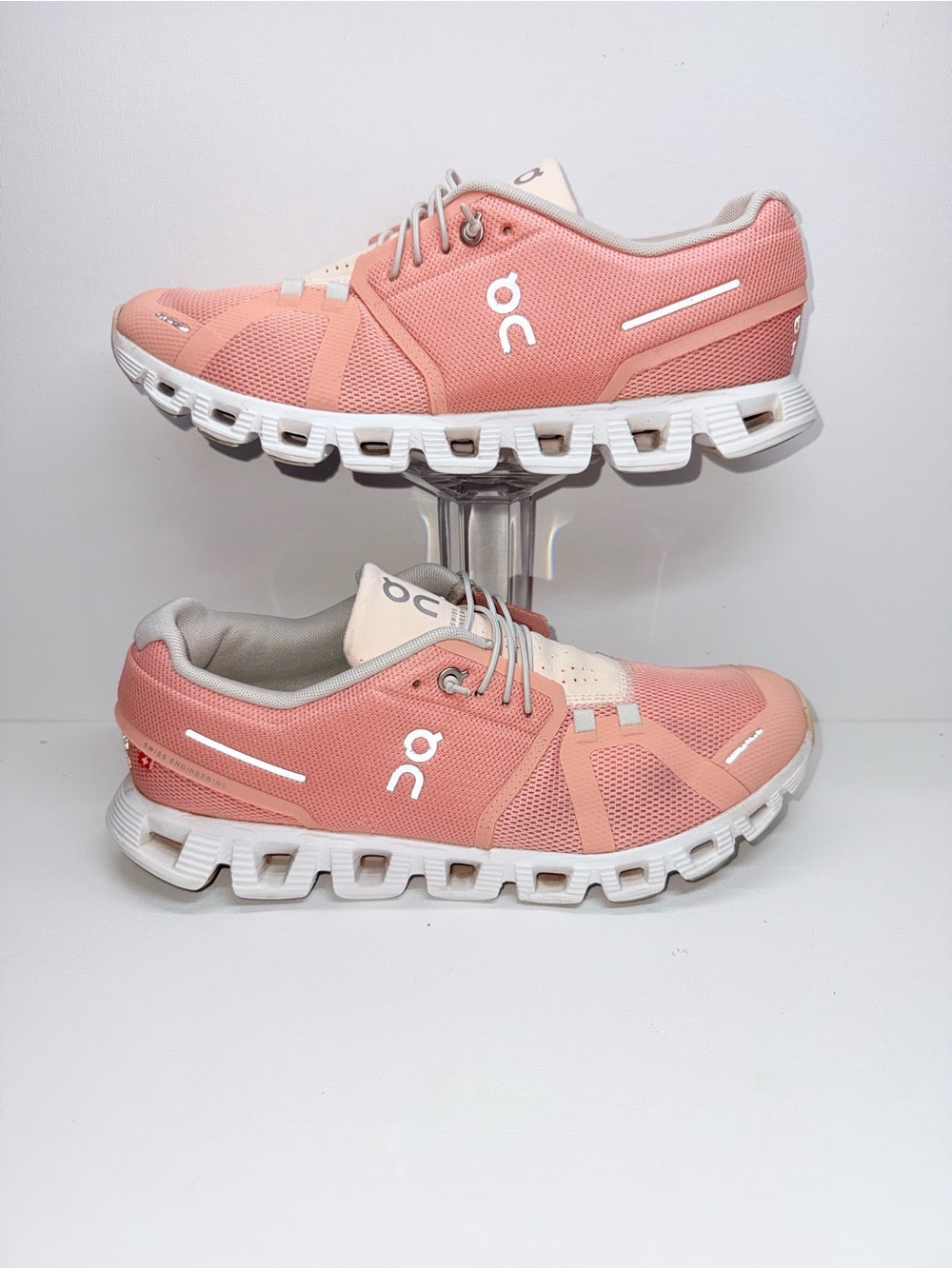 On Running Cloud Women's Running Shoes - Pink